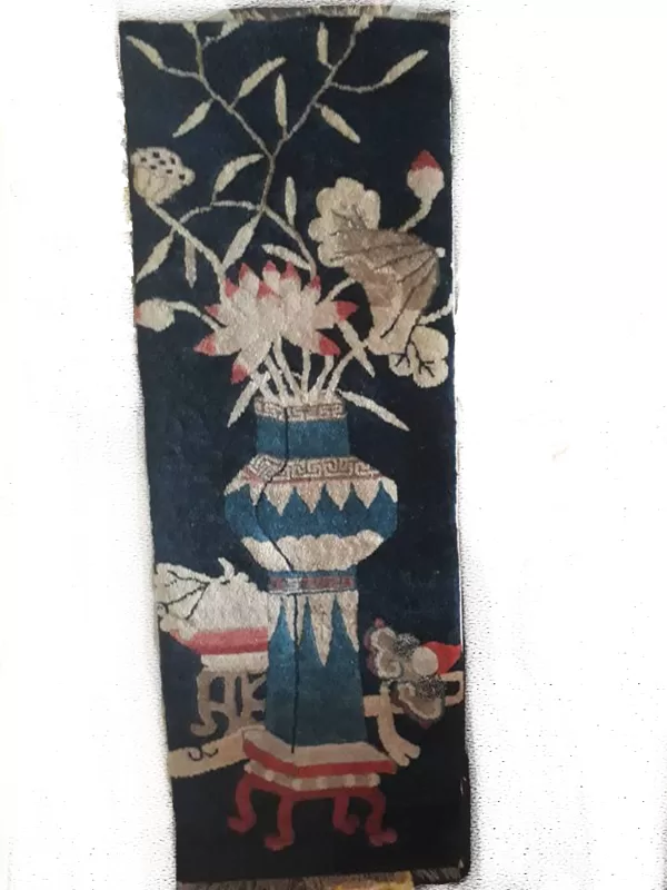 130 cm. x 40 cm.